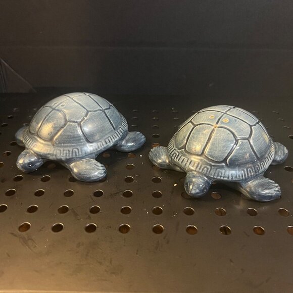 CRACKER BARREL SEA TURTLES SALT & PEPPER SHAKERS Ocean Turtles - Picture 3 of 3